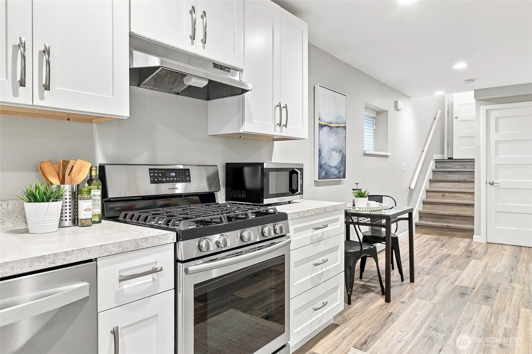 7522 14th Avenue NE, Seattle, WA 98115