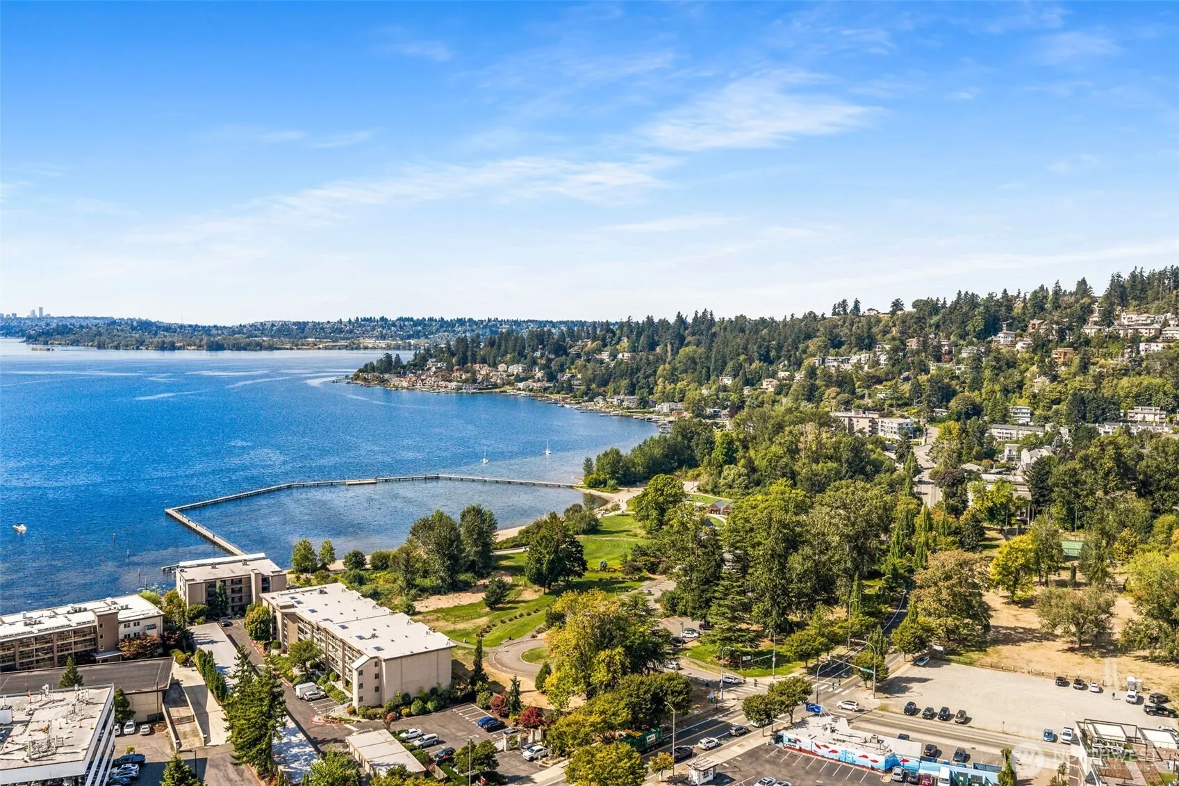 9715 NE Juanita Drive #B107, Kirkland, WA 98034
