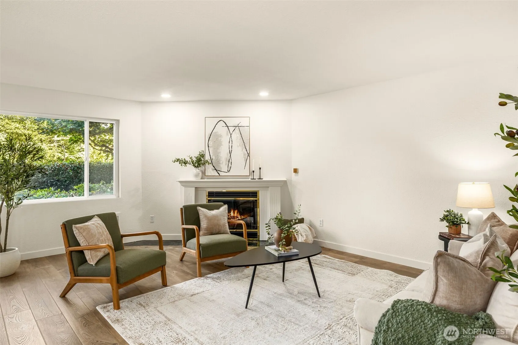9715 NE Juanita Drive #B107, Kirkland, WA 98034