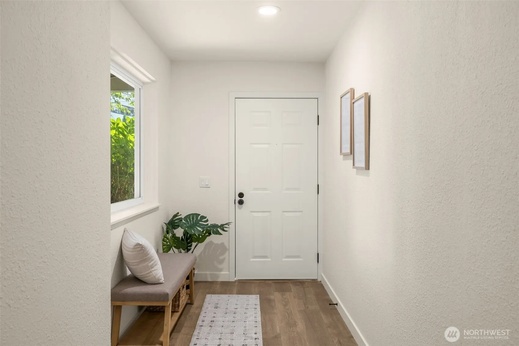9715 NE Juanita Drive #B107, Kirkland, WA 98034
