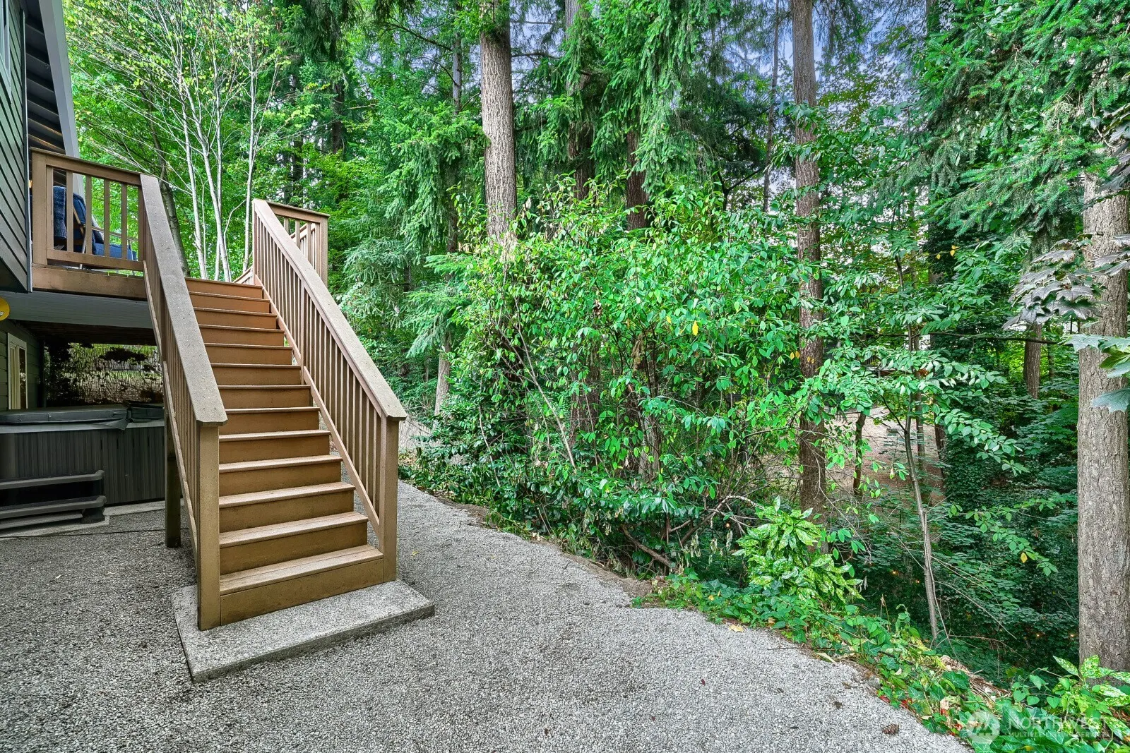 13832 125th Avenue NE, Kirkland, WA 98034