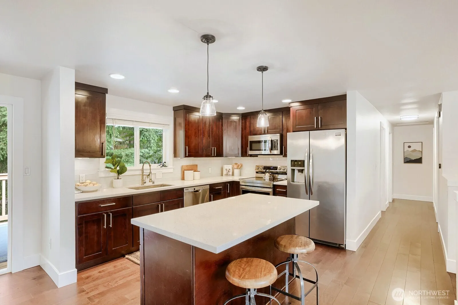 13832 125th Avenue NE, Kirkland, WA 98034