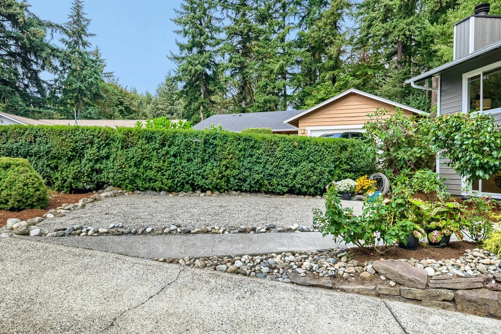 13832 125th Avenue NE, Kirkland, WA 98034