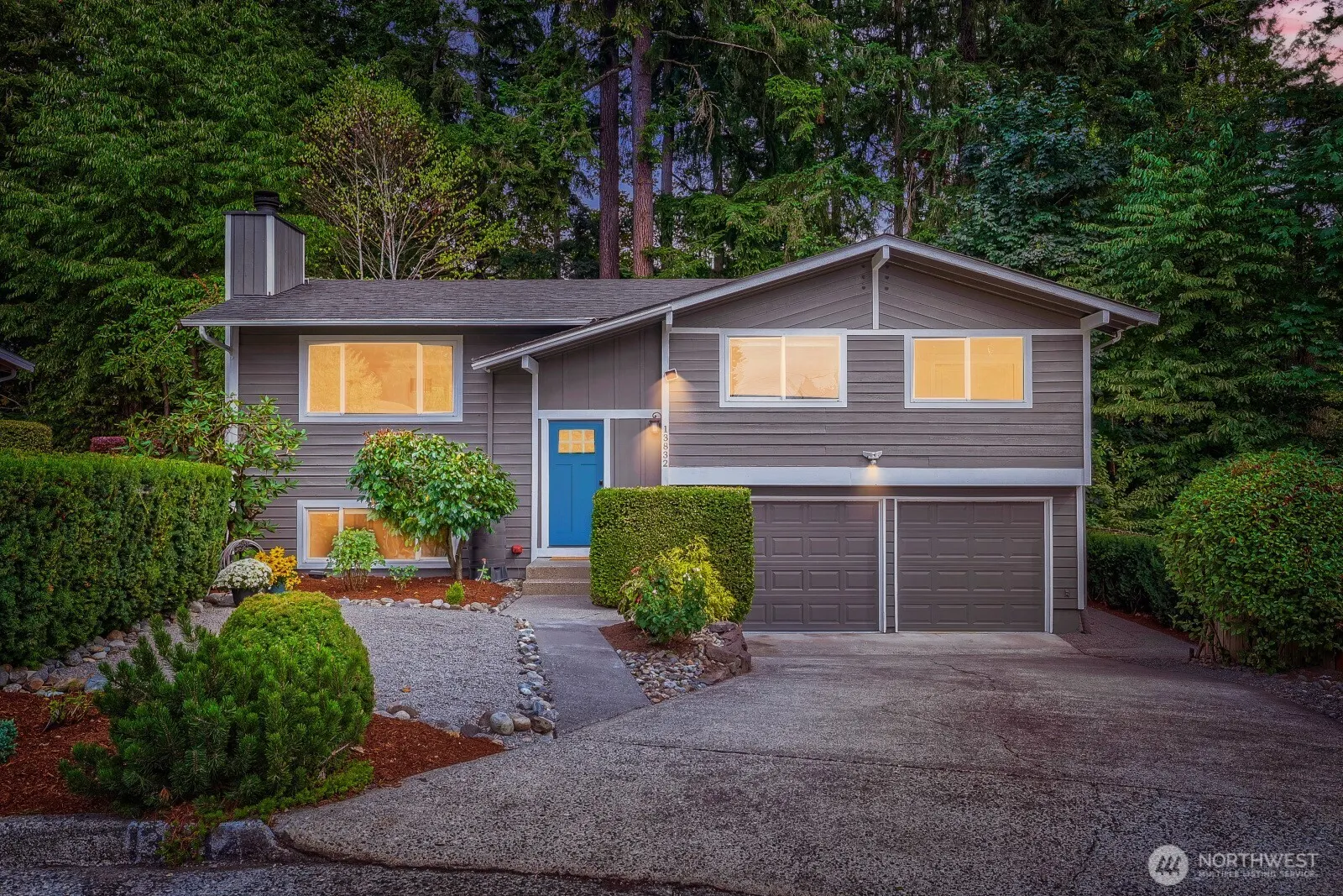 13832 125th Avenue NE, Kirkland, WA 98034
