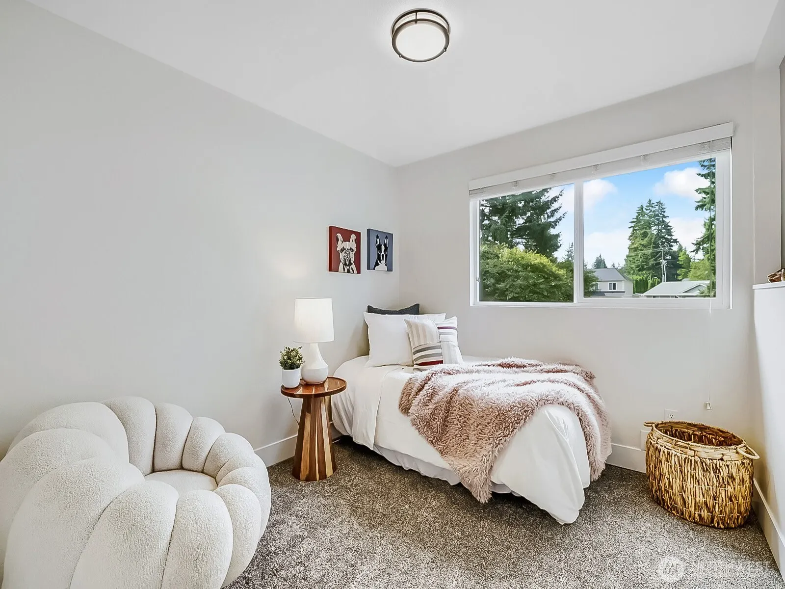 13832 125th Avenue NE, Kirkland, WA 98034