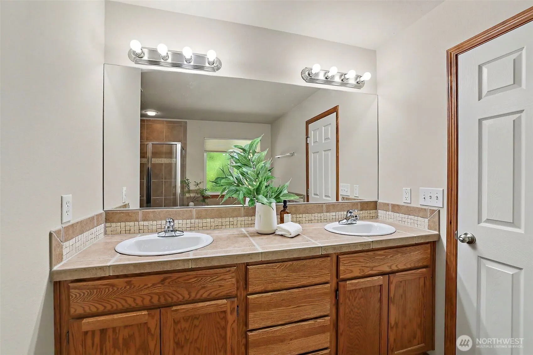 4011 160th Place SE, Bothell, WA 98012