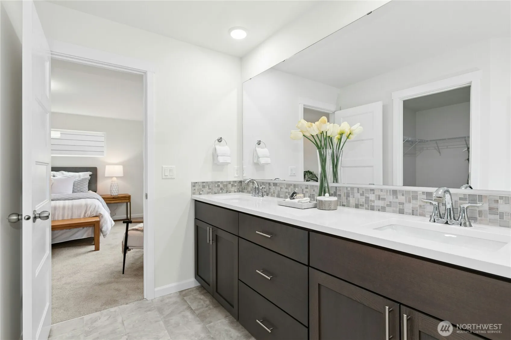 26809 30th Place S #2, Kent, WA 98032
