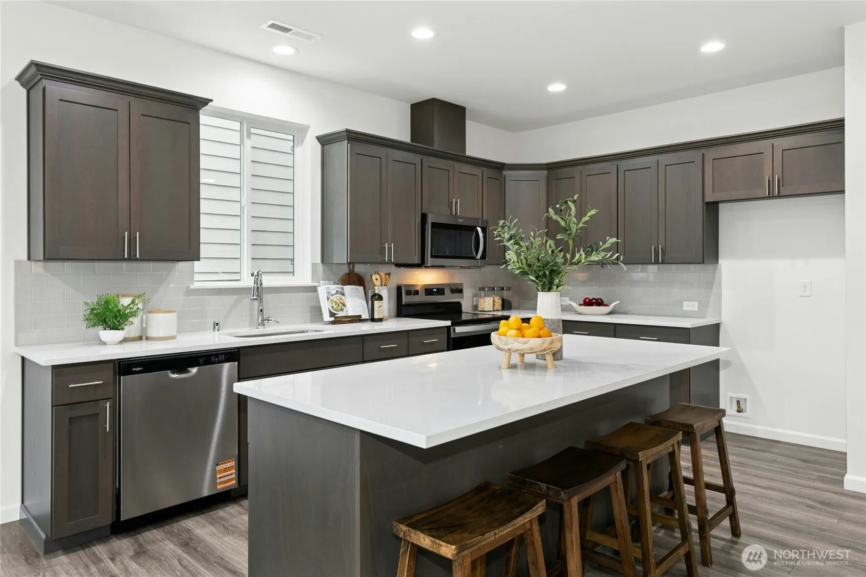 26809 30th Place S #2, Kent, WA 98032