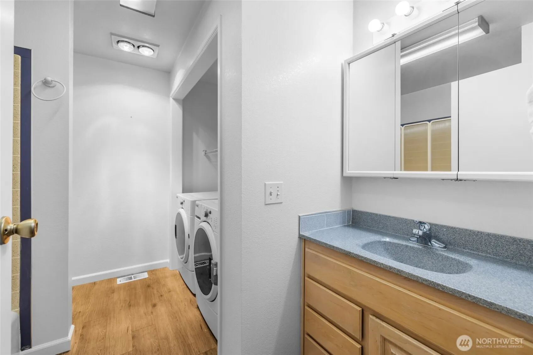 15704 121st Avenue SE, Renton, WA 98058
