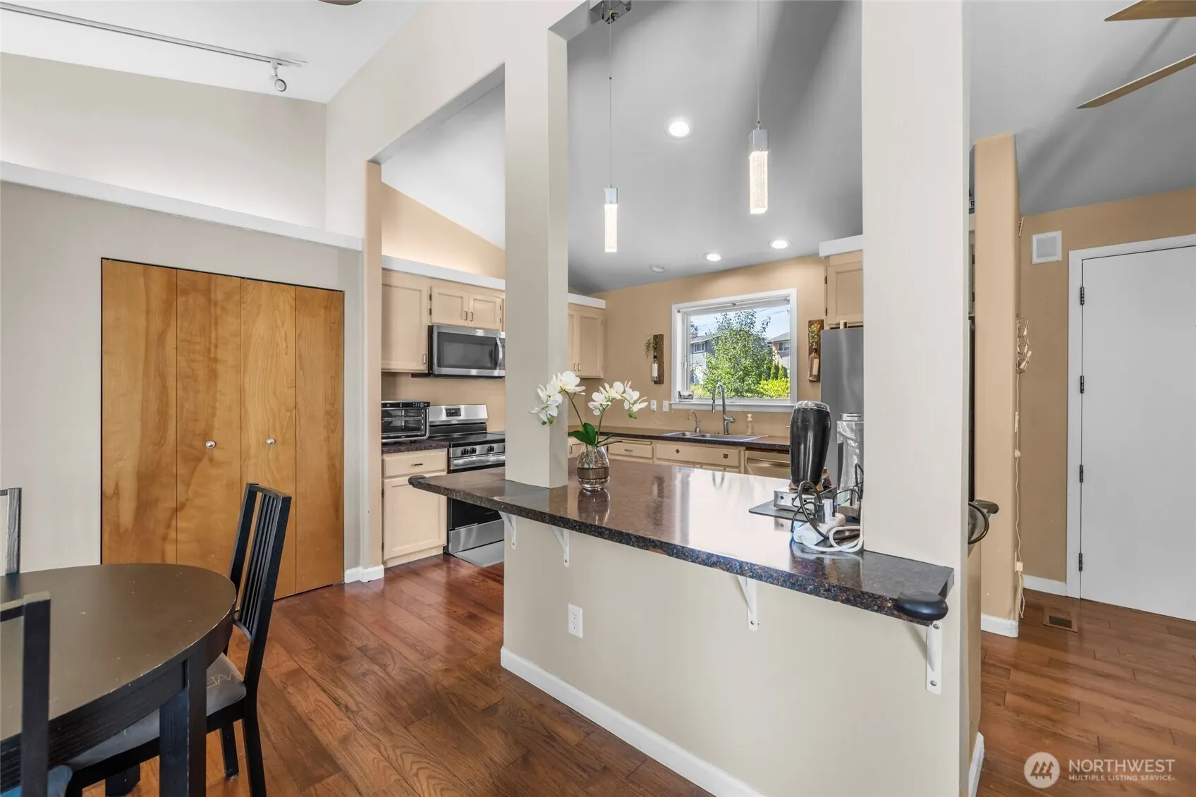 15704 121st Avenue SE, Renton, WA 98058