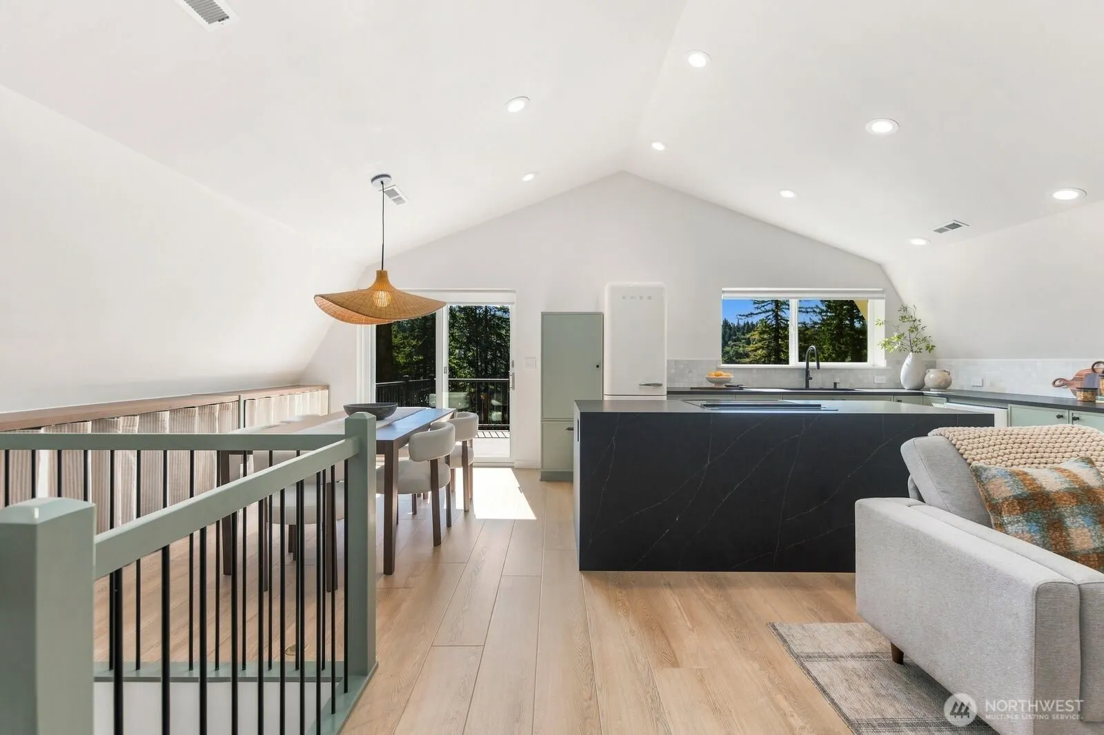 25515 SE Issaquah-Fall City Road , Issaquah, WA 98029