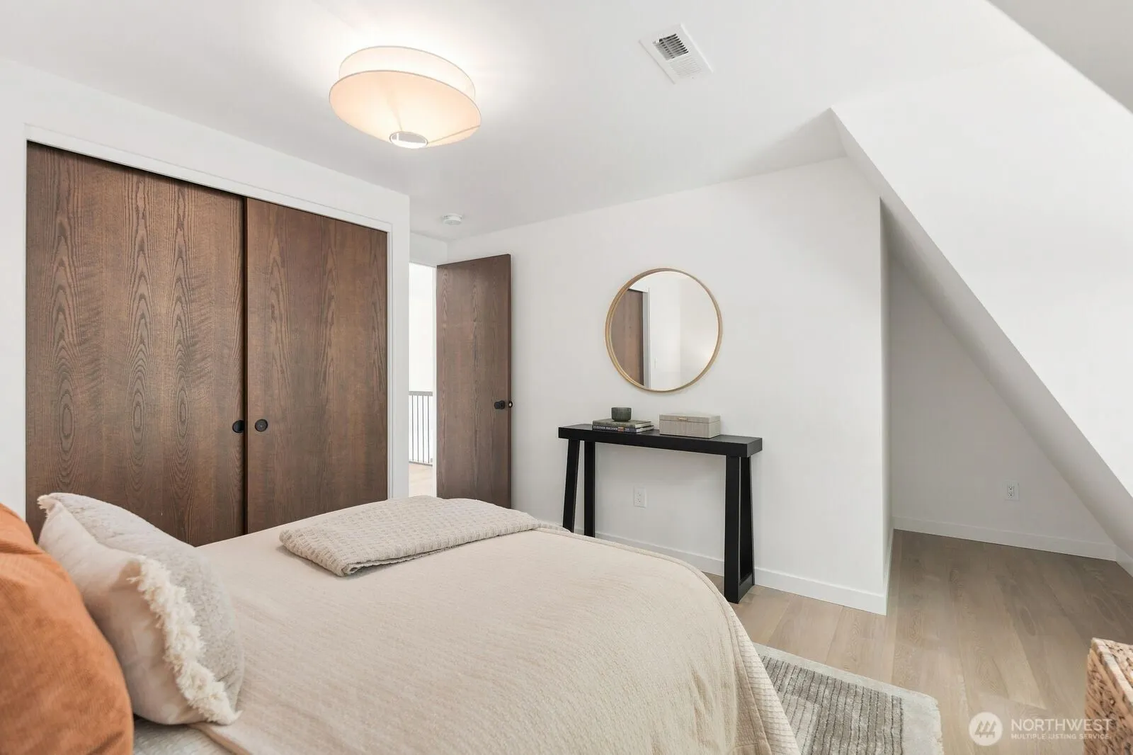 25515 SE Issaquah-Fall City Road , Issaquah, WA 98029