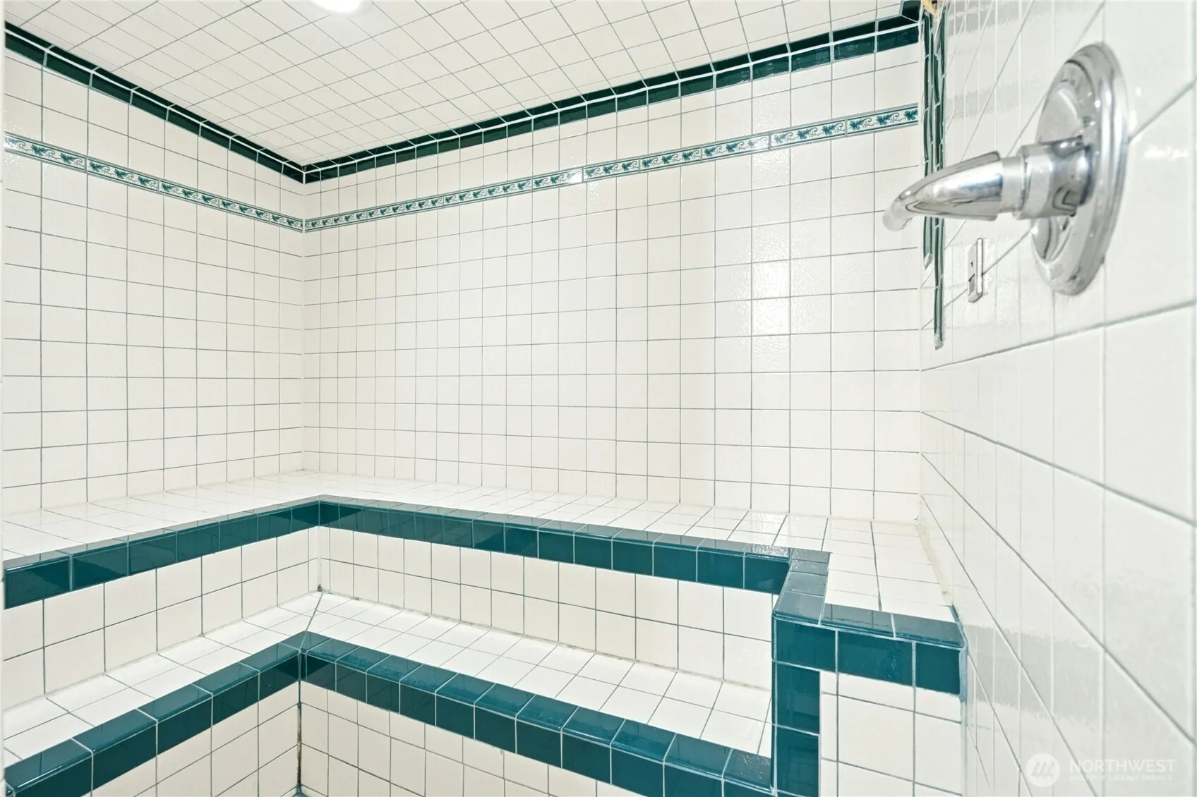 9821 NE Riverbend Drive #C 102, Bothell, WA 98011