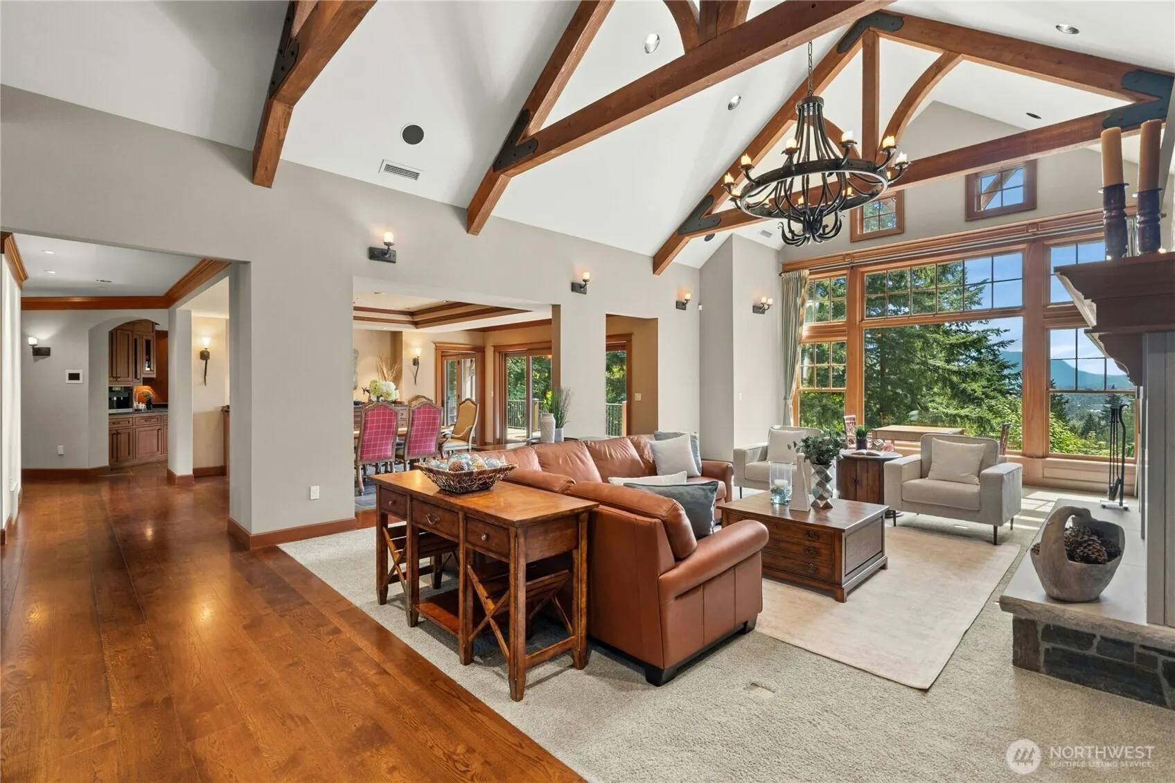 21241 SE 40th Street , Sammamish, WA 98075-5238
