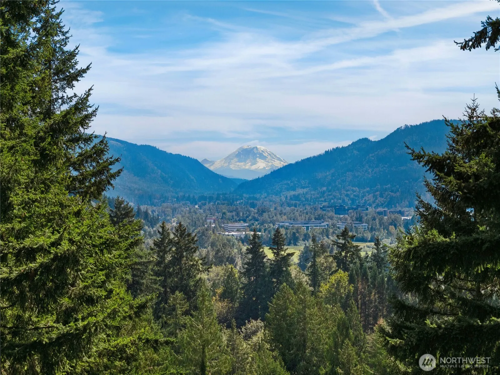 21241 SE 40th Street , Sammamish, WA 98075-5238