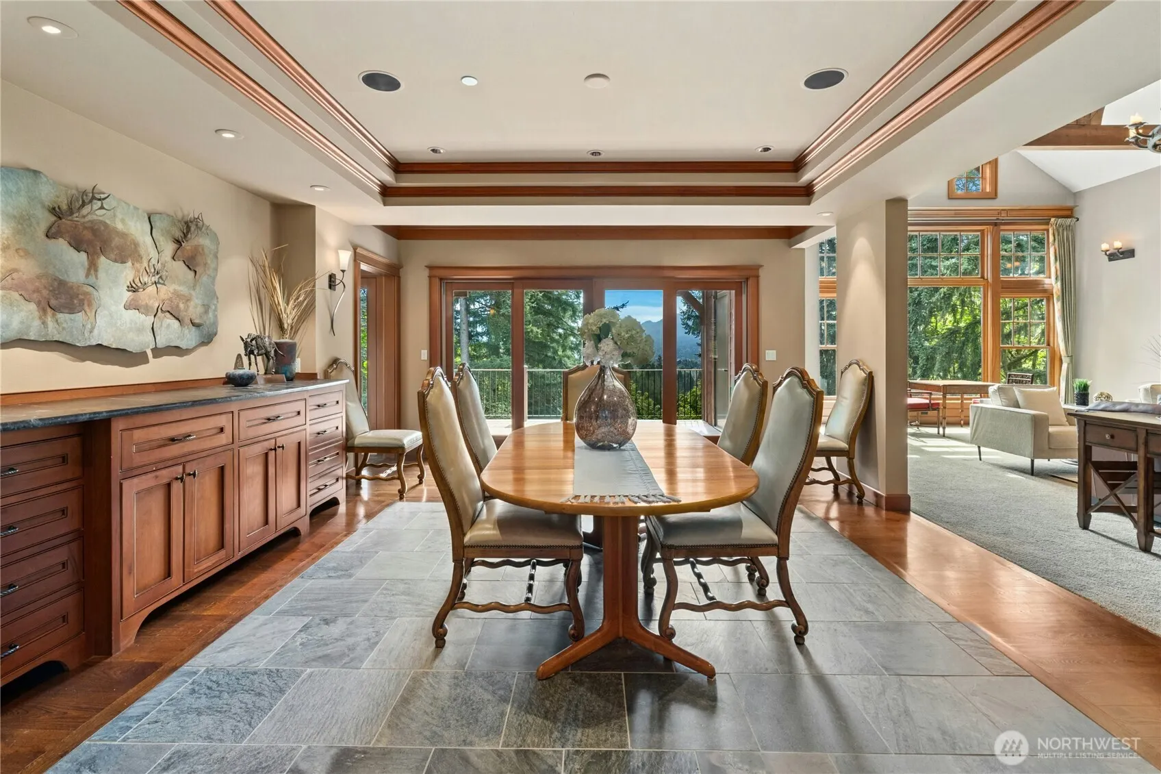 21241 SE 40th Street , Sammamish, WA 98075-5238