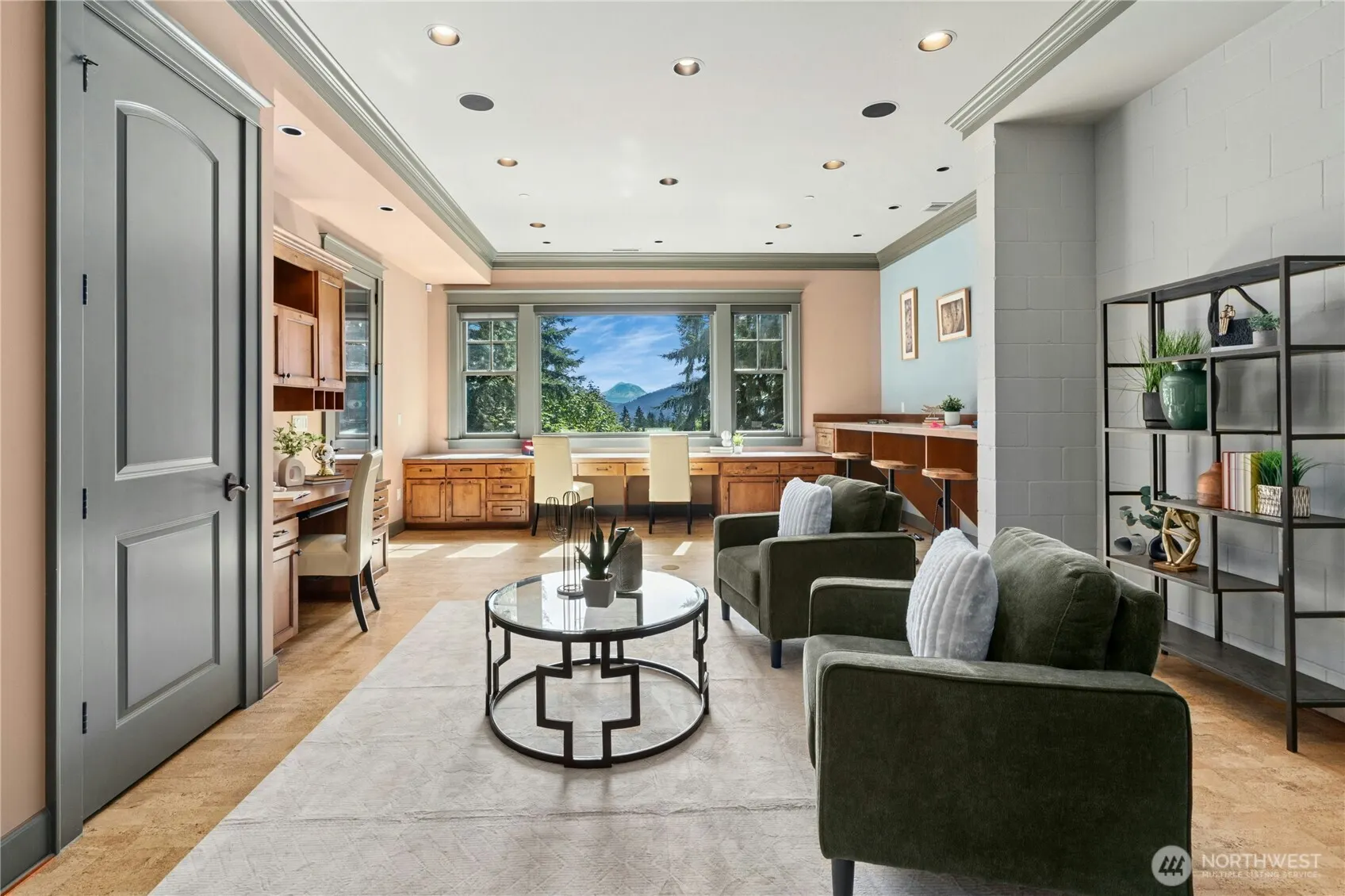 21241 SE 40th Street , Sammamish, WA 98075-5238