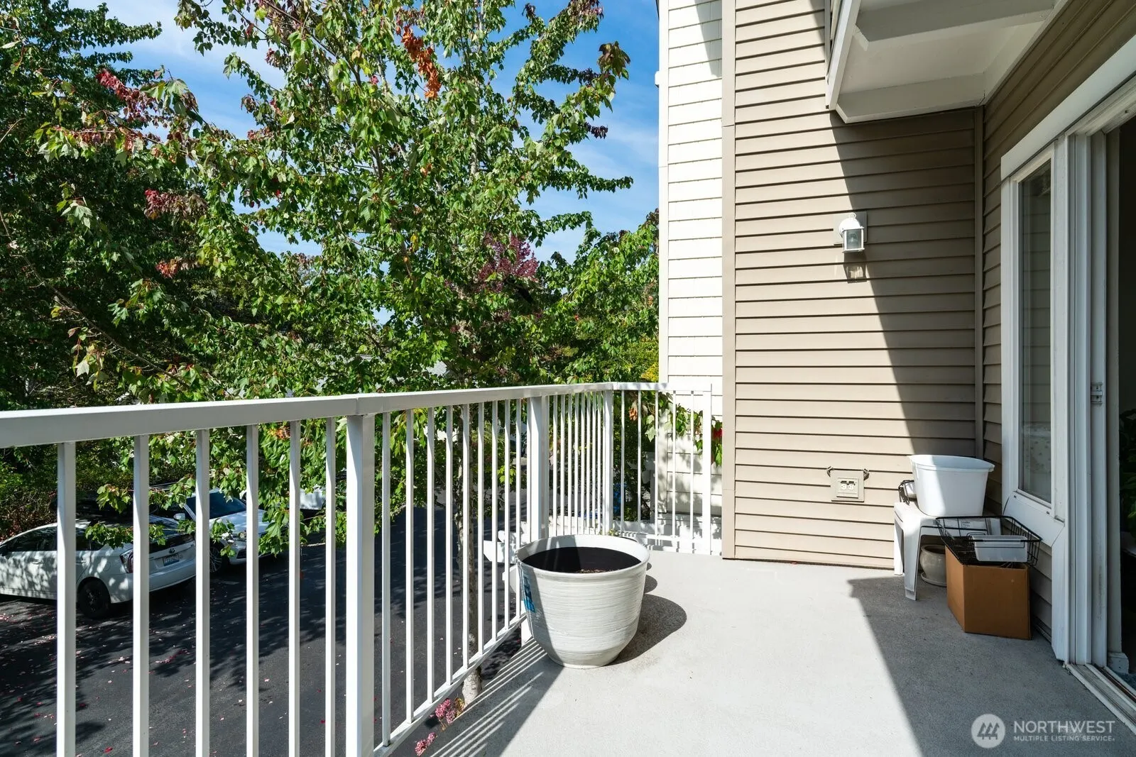2680 139th Avenue SE #60, Bellevue, WA 98005