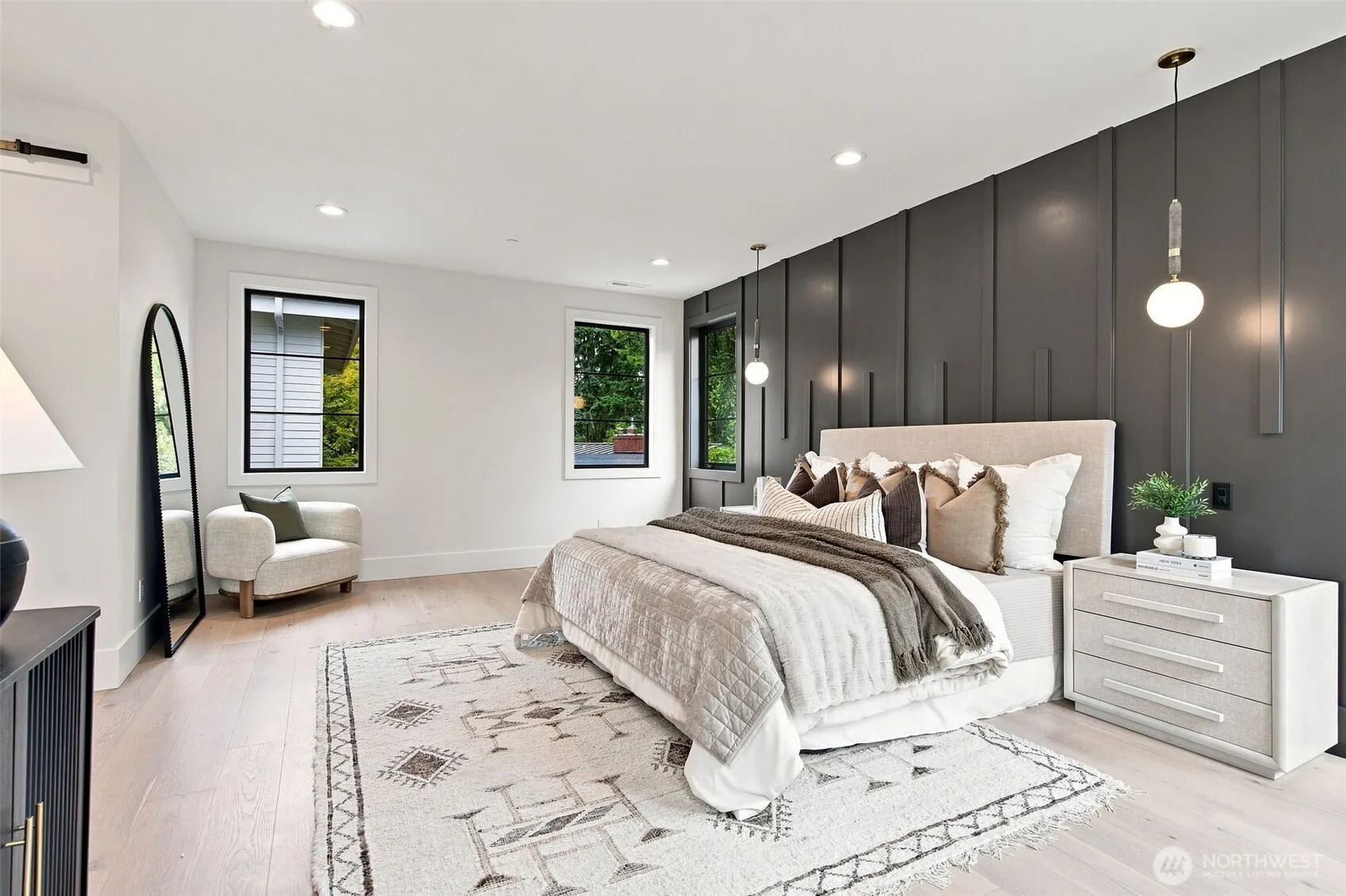 6702 123rd Avenue NE, Kirkland, WA 98033