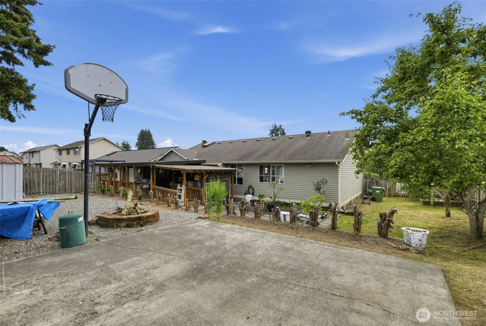 11606 SE 219th Place , Kent, WA 98031-3922