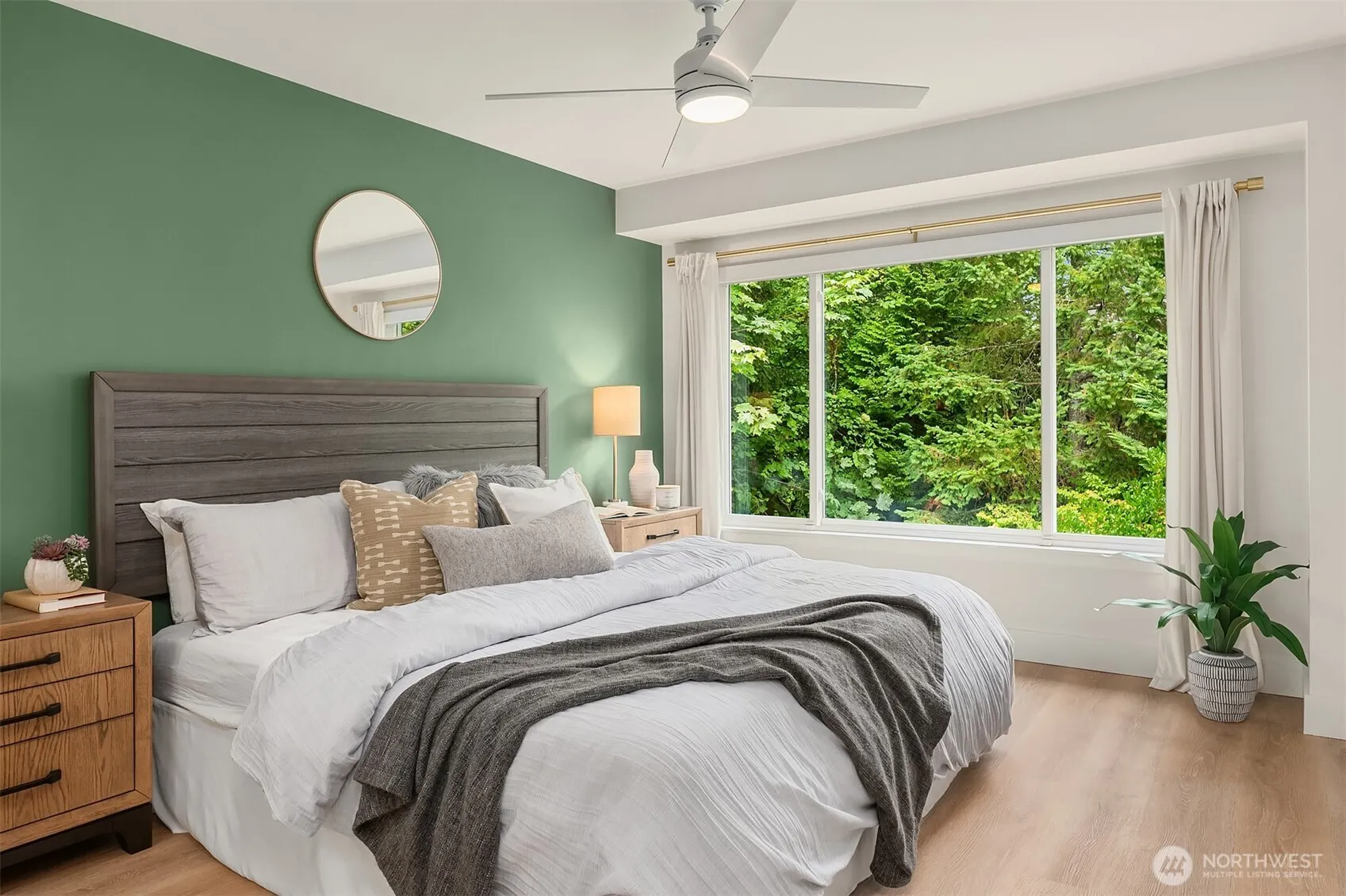 21216 SE 42nd Lane , Issaquah, WA 98029