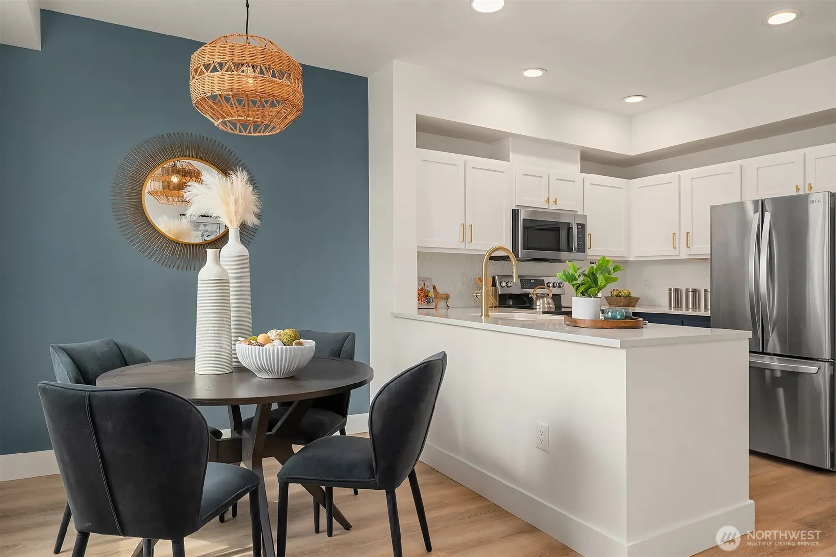 21216 SE 42nd Lane , Issaquah, WA 98029