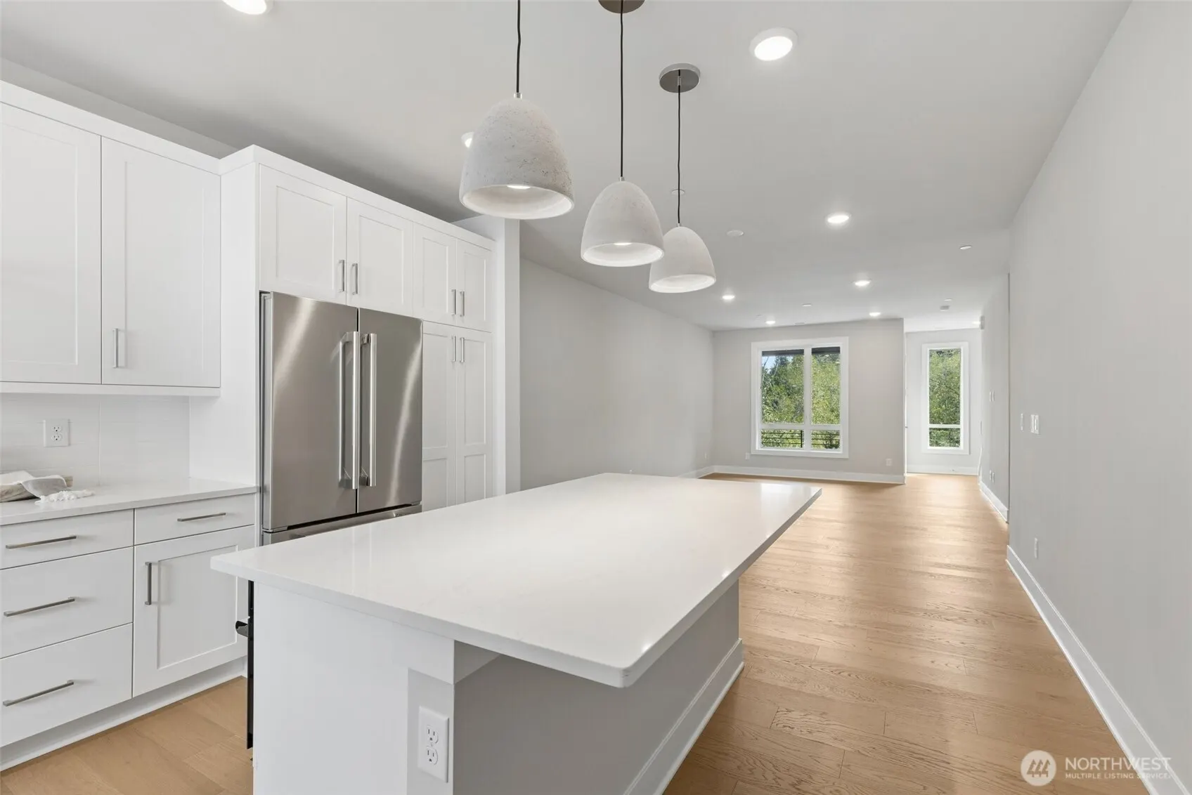 13940 NE 123rd Way #304, Redmond, WA 98052