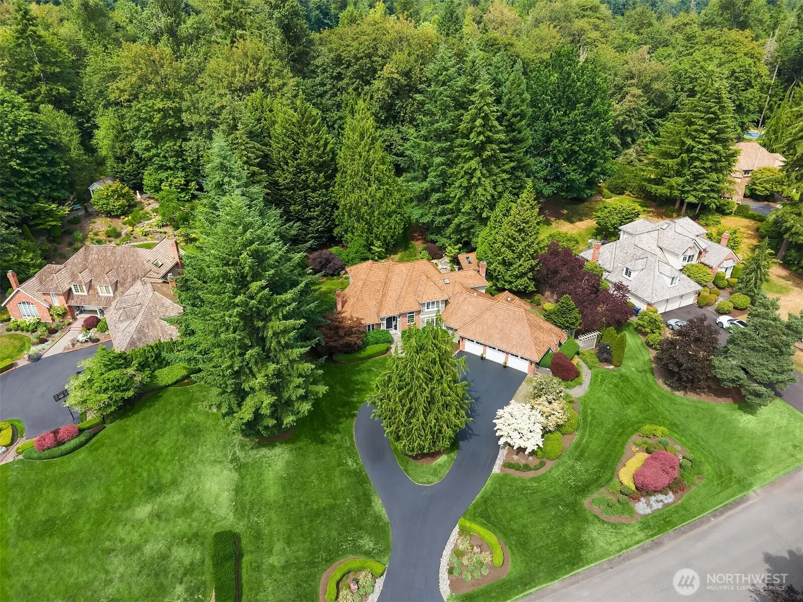 22008 NE 66th Place , Redmond, WA 98053