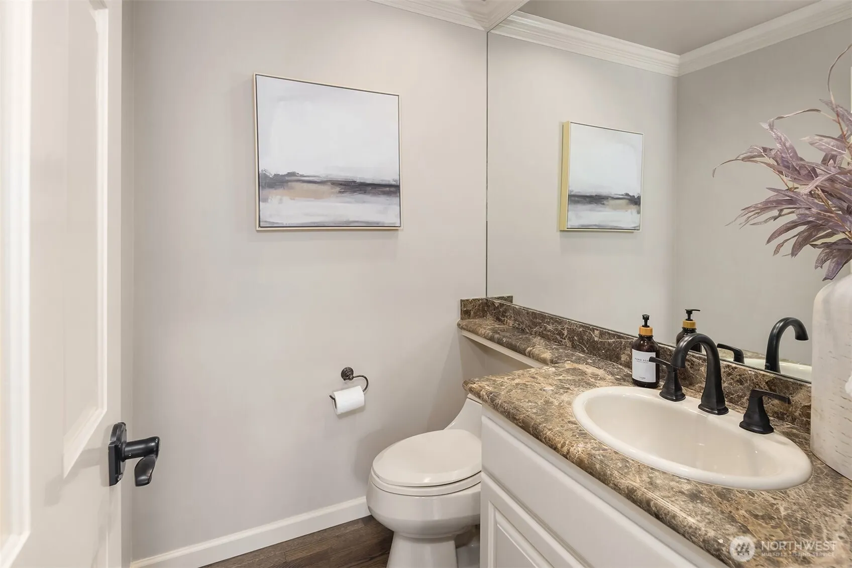 22008 NE 66th Place , Redmond, WA 98053