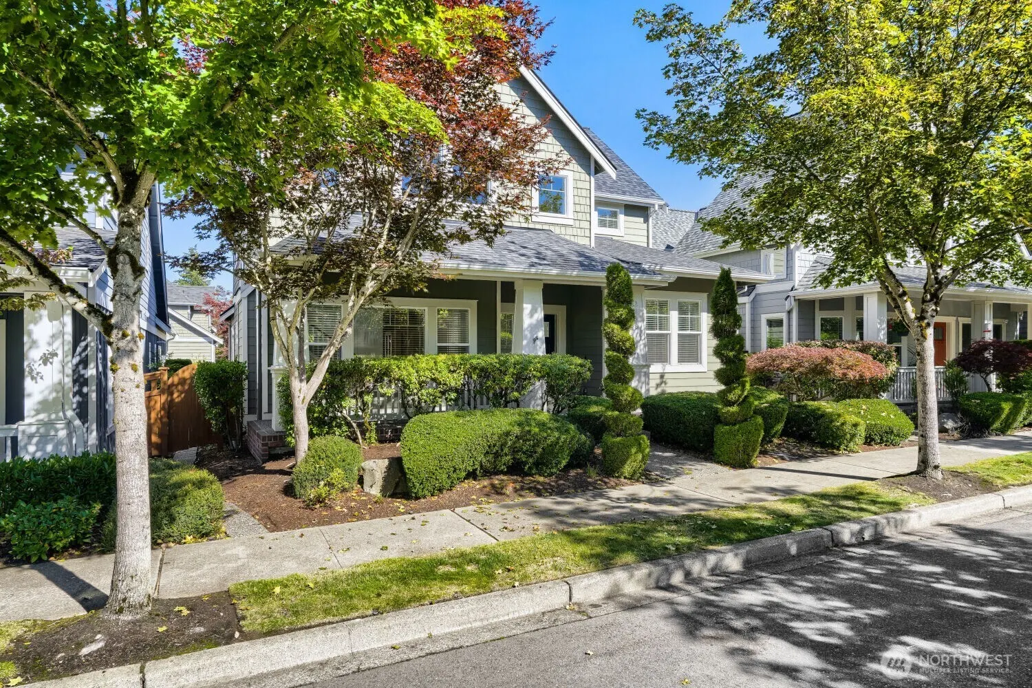 2136 NE Noble Street , Issaquah, WA 98029