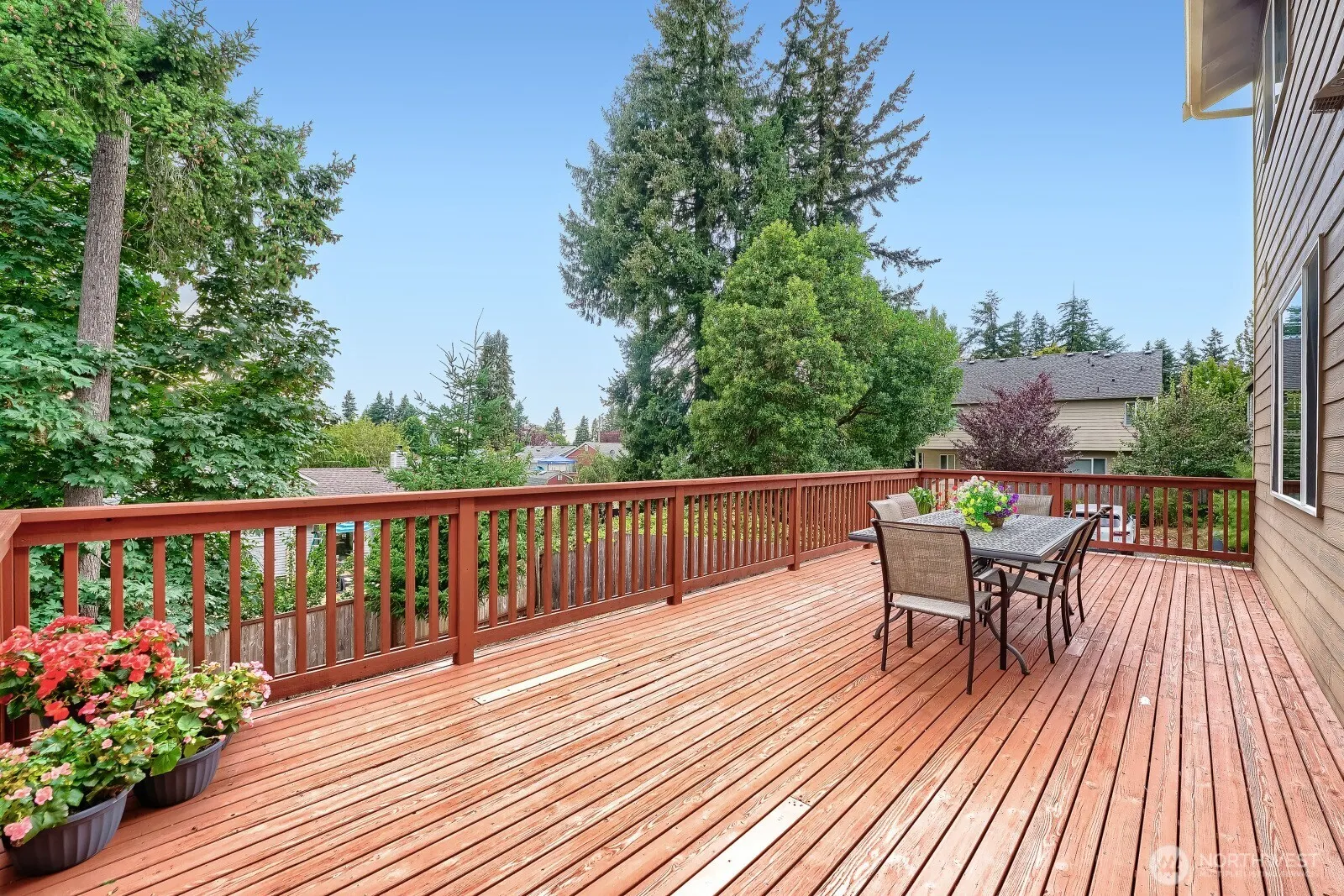 537 Queen Avenue NE, Renton, WA 98056