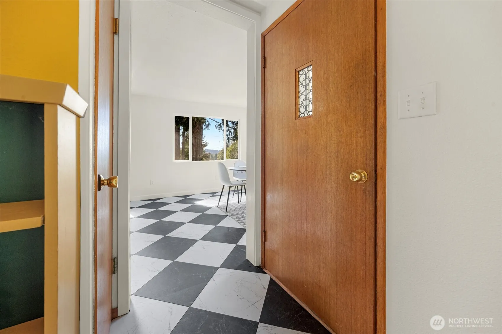 24217 4th Place W, Bothell, WA 98021