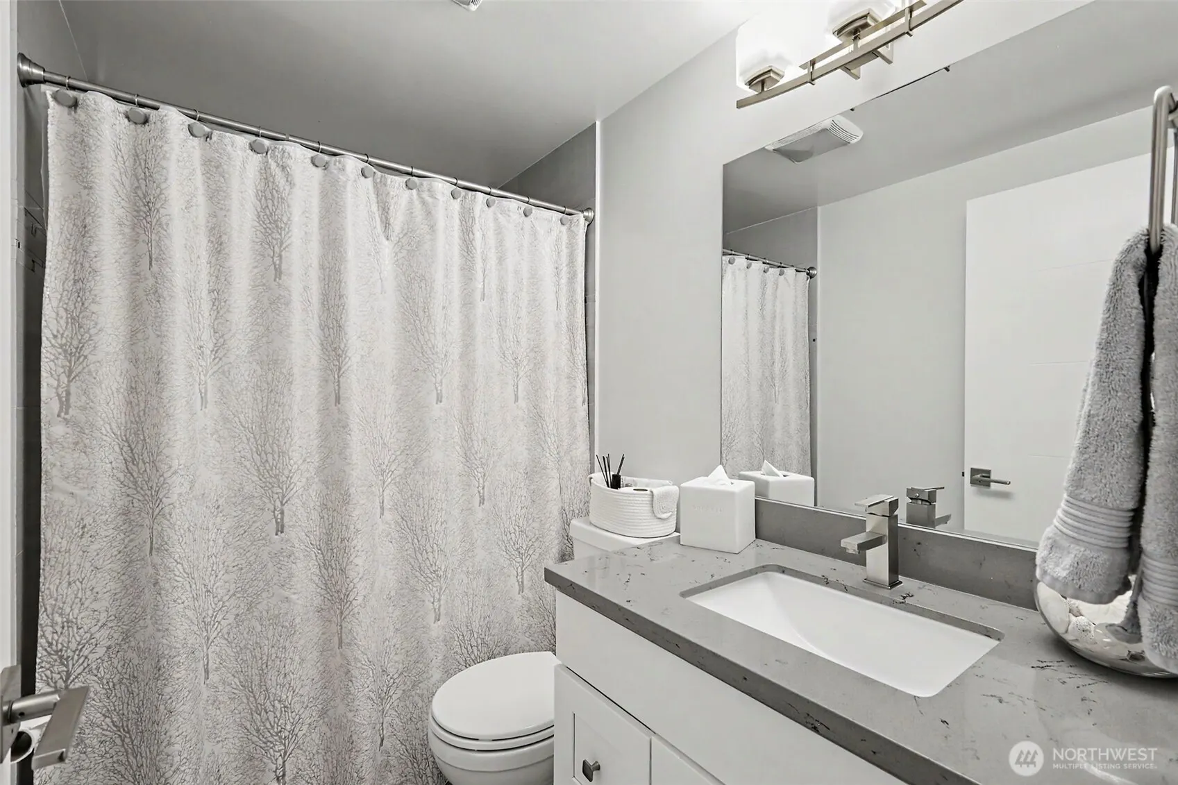 15232 SE 272 Street #6, Kent, WA 98042