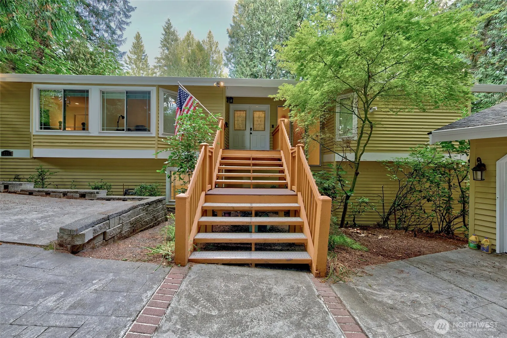 17212 197th Avenue NE, Woodinville, WA 98077