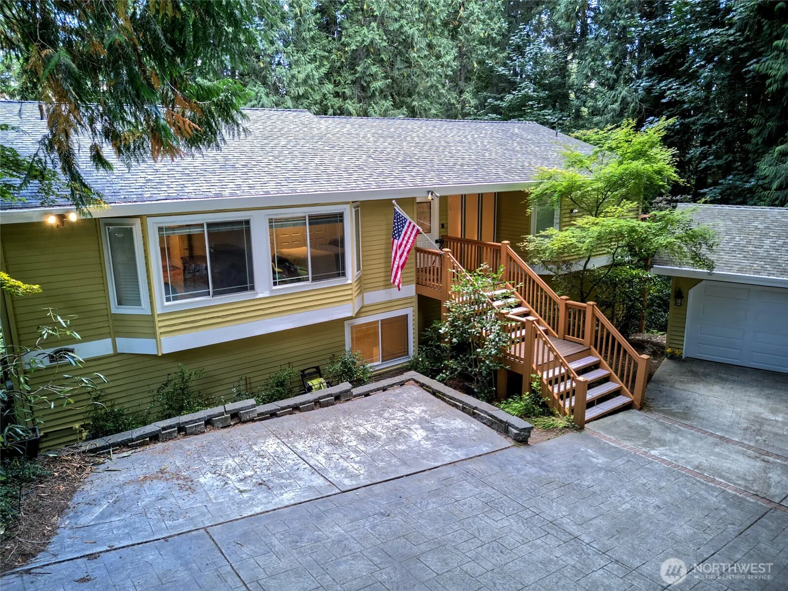 17212 197th Avenue NE, Woodinville, WA 98077