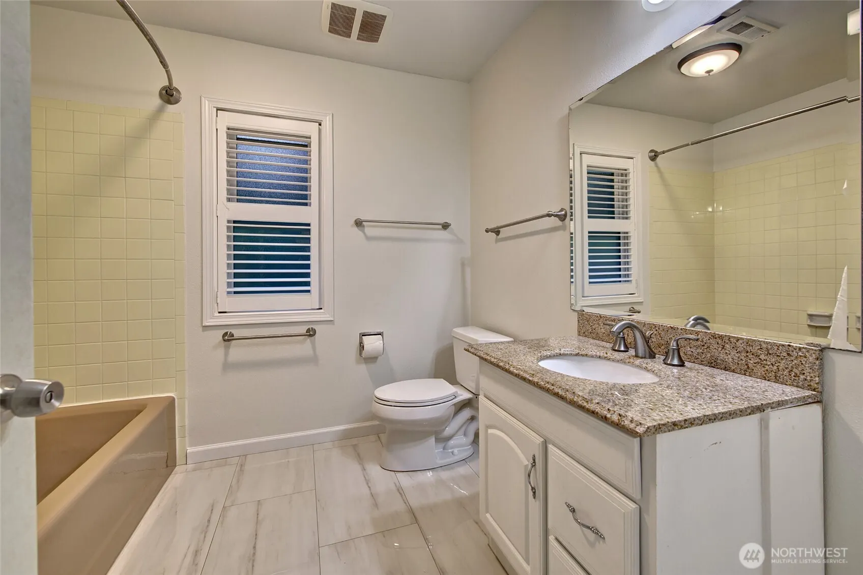 17212 197th Avenue NE, Woodinville, WA 98077