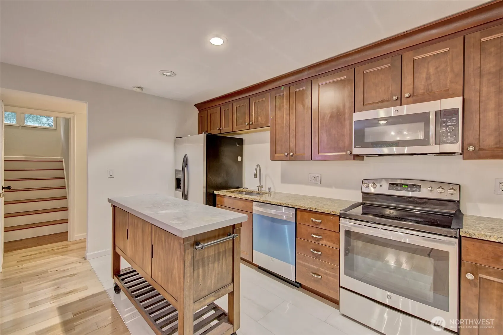 17212 197th Avenue NE, Woodinville, WA 98077