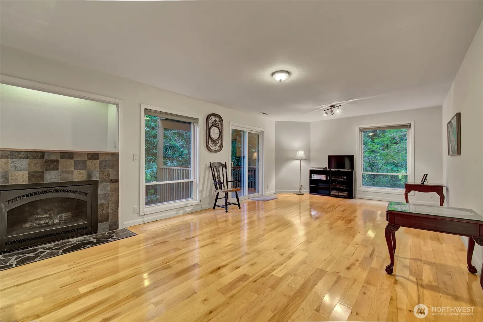 17212 197th Avenue NE, Woodinville, WA 98077