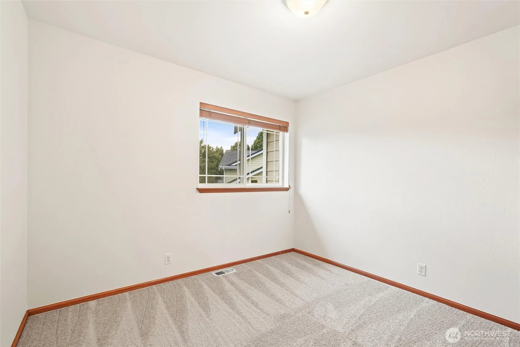 17522 SE 186th Way , Renton, WA 98058