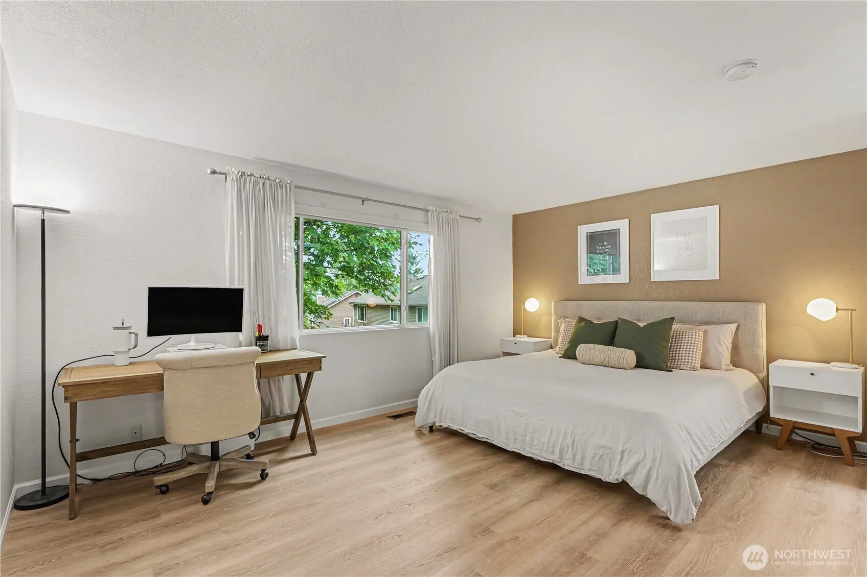 11902 NE 168th Street , Bothell, WA 98011