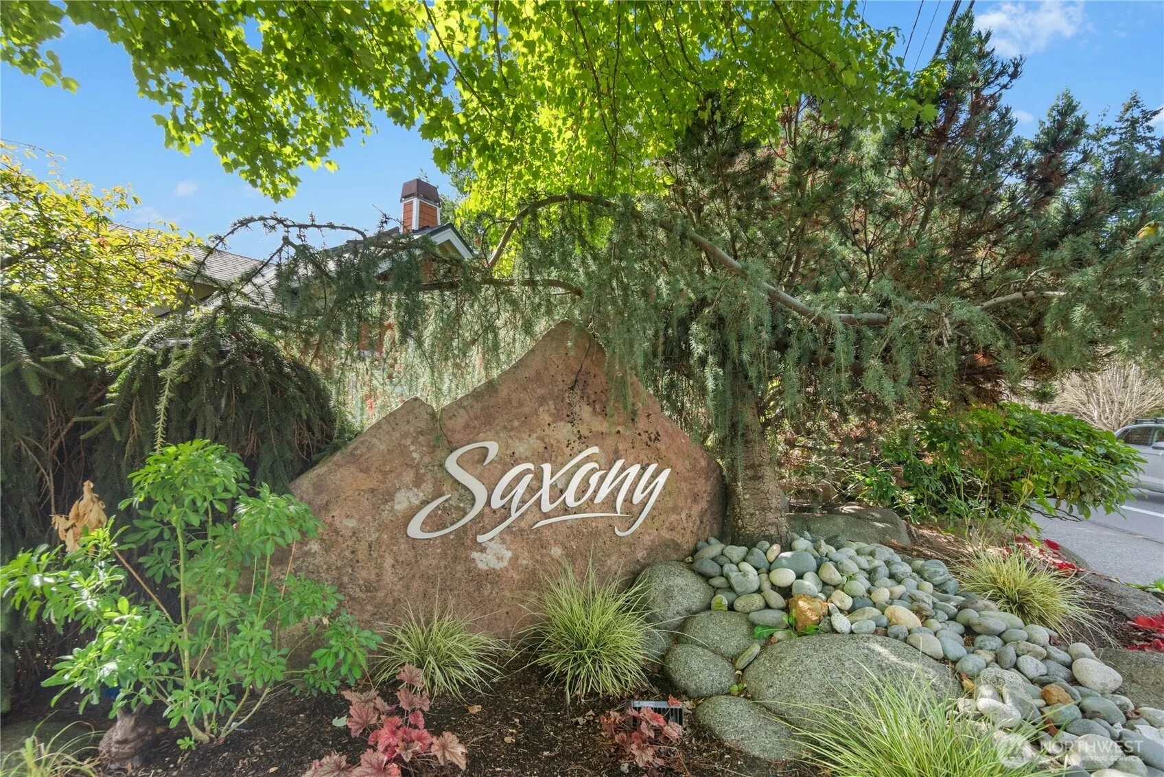 517 225th Lane NE #E202, Sammamish, WA 98074