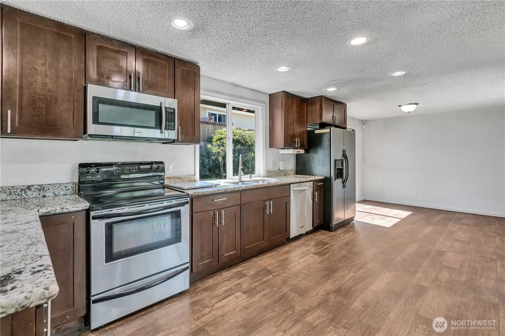 12405 SE 270th Street , Kent, WA 98030