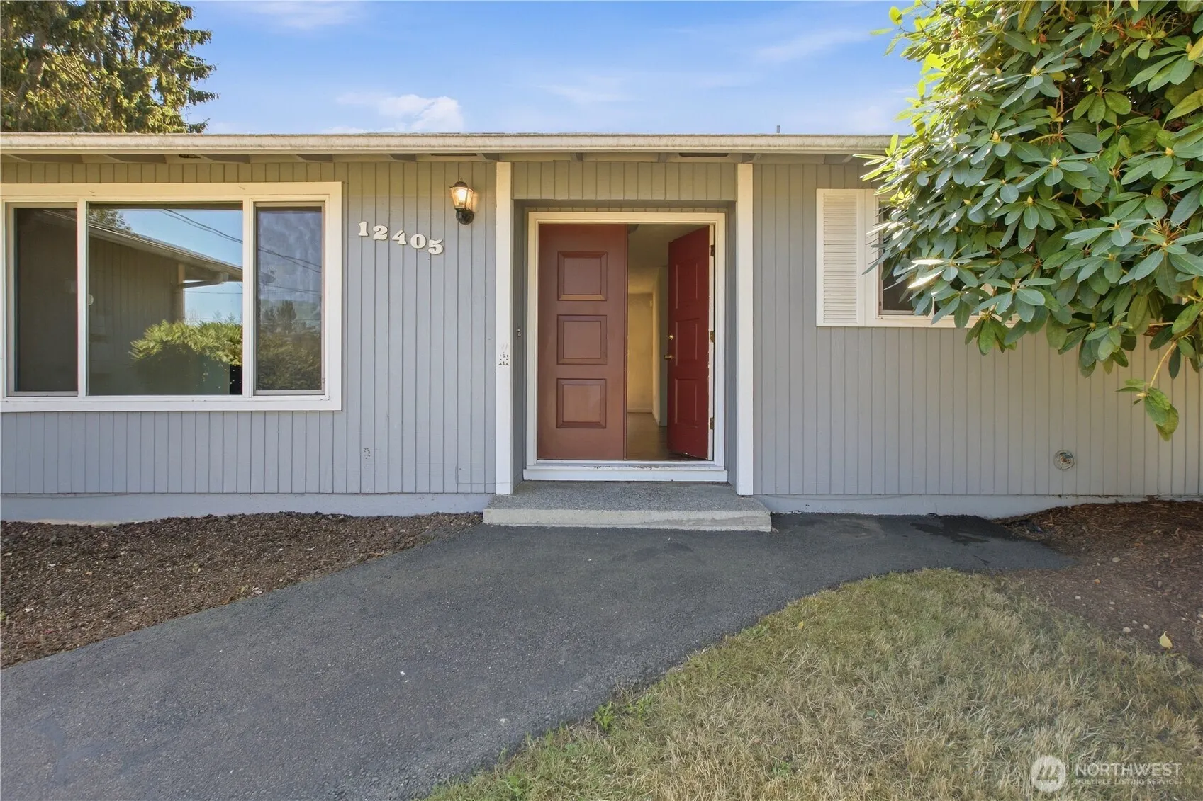 12405 SE 270th Street , Kent, WA 98030