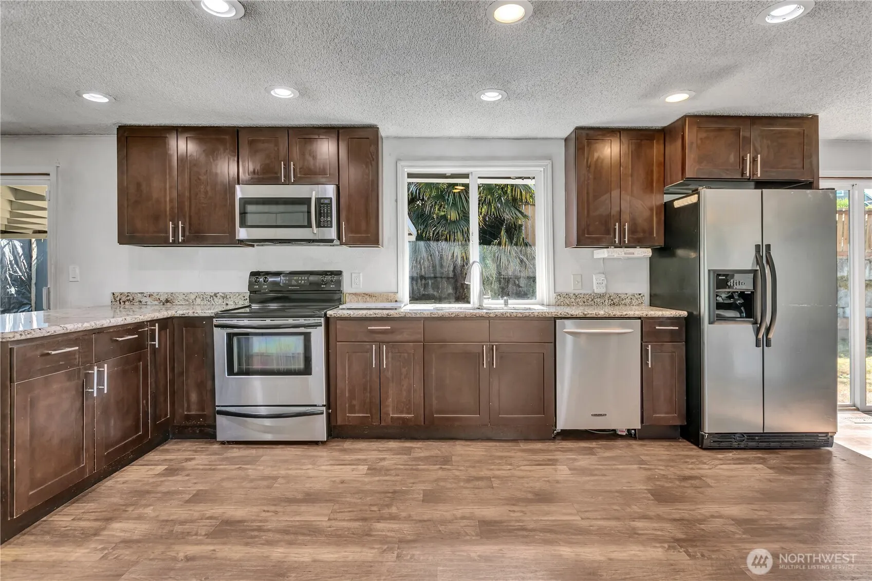 12405 SE 270th Street , Kent, WA 98030