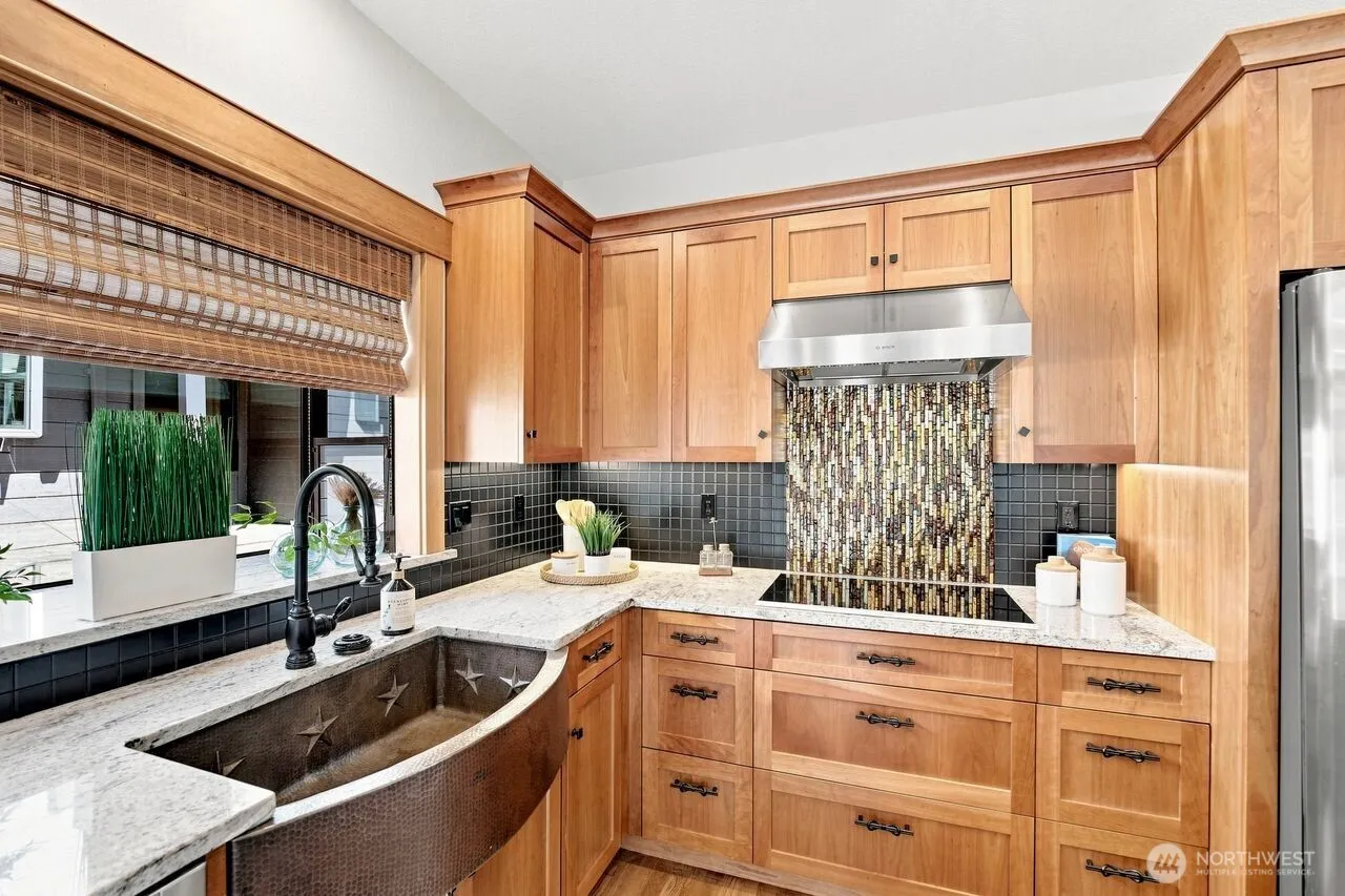 15000 Village Green Drive #2, Mill Creek, WA 98012