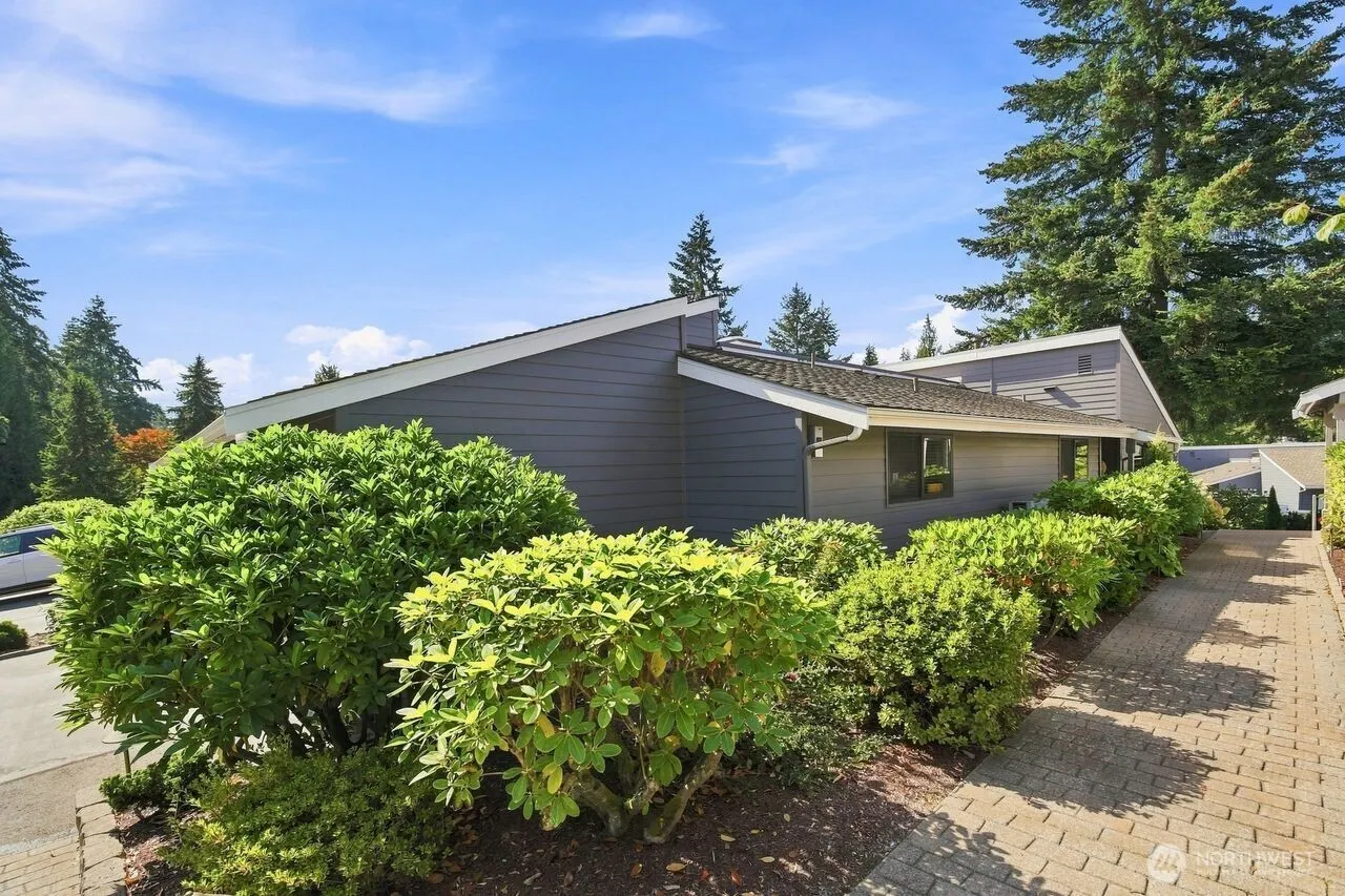 15000 Village Green Drive #2, Mill Creek, WA 98012