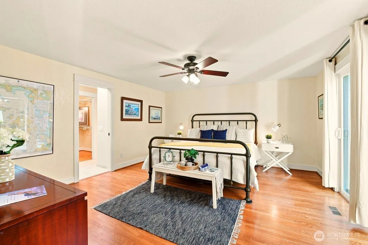 15000 Village Green Drive #2, Mill Creek, WA 98012