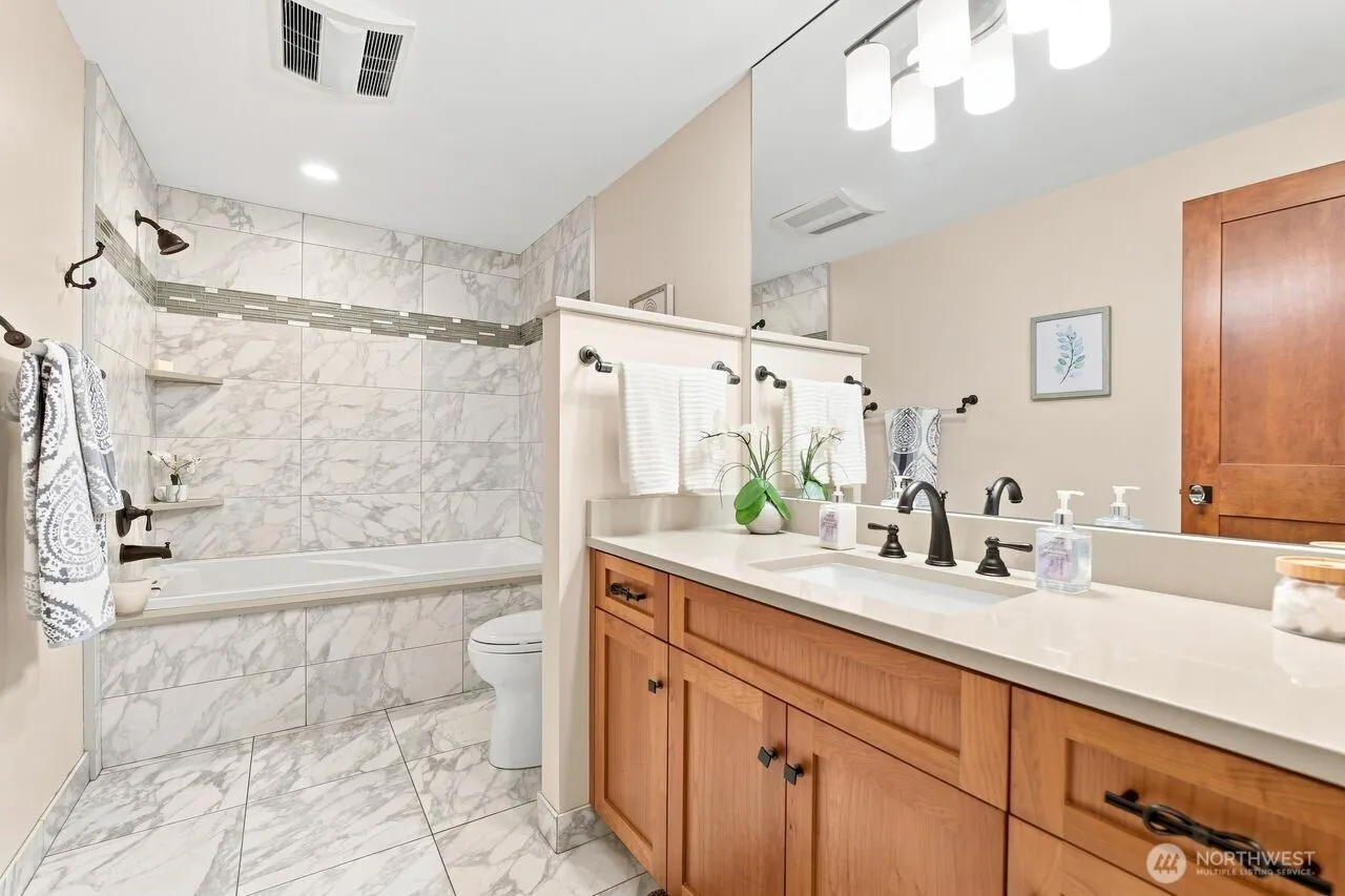 15000 Village Green Drive #2, Mill Creek, WA 98012