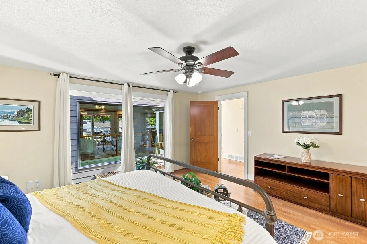 15000 Village Green Drive #2, Mill Creek, WA 98012