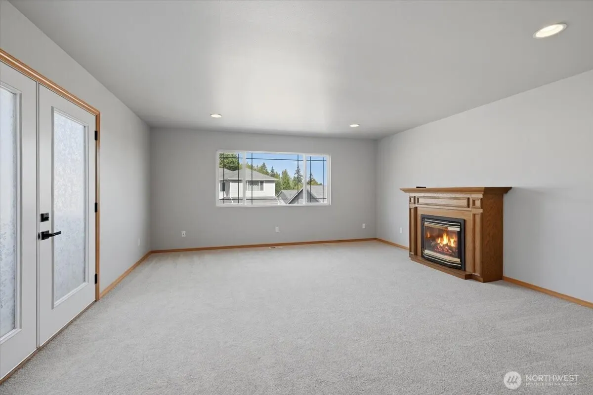 2912 153rd Street SW, Lynnwood, WA 98087-5434